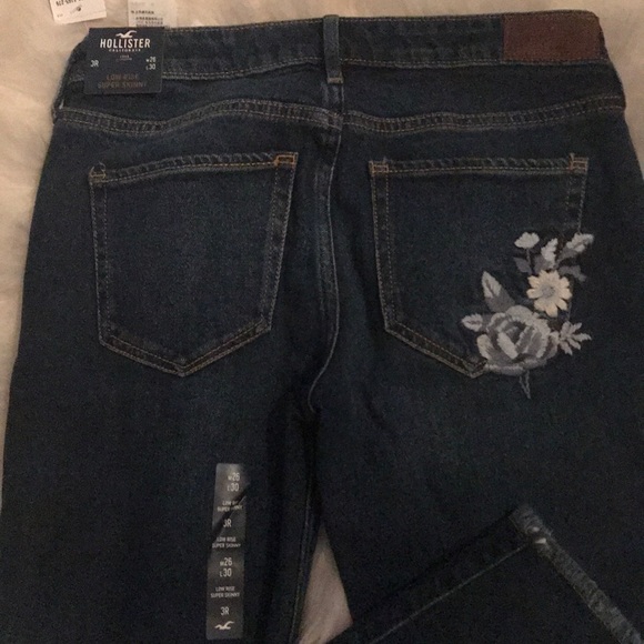💙NWT HOLLISTER ANKLE JEANS💙 - Picture 5 of 8
